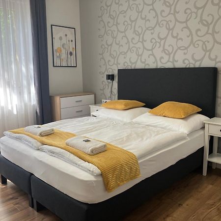 Illa Apartments Eger Luaran gambar